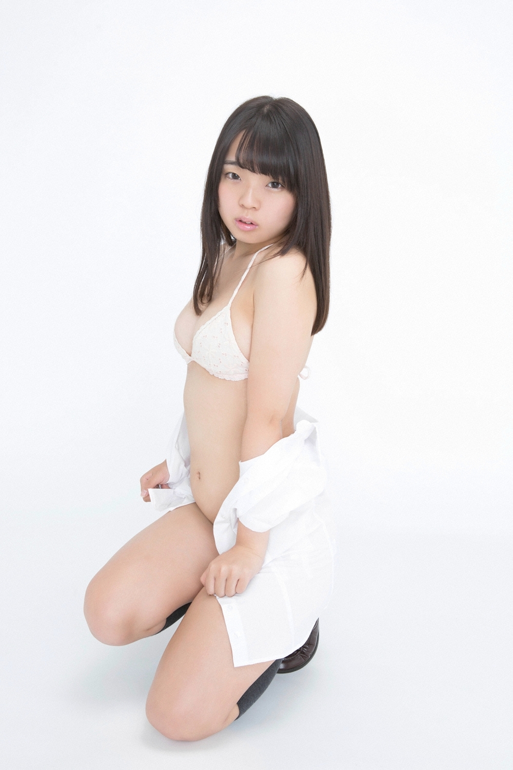 YS-Web-Vol.681Tsukasa Fukumori 福森つかさ - 最強！童顔Fカップ入学!!